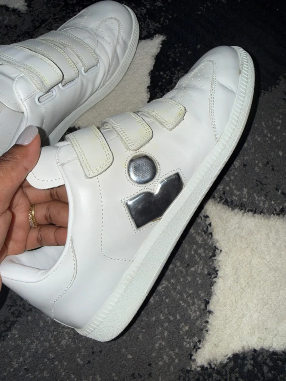 Isabel Marant Beth Low Top Sneaker - Picture 4 of 16